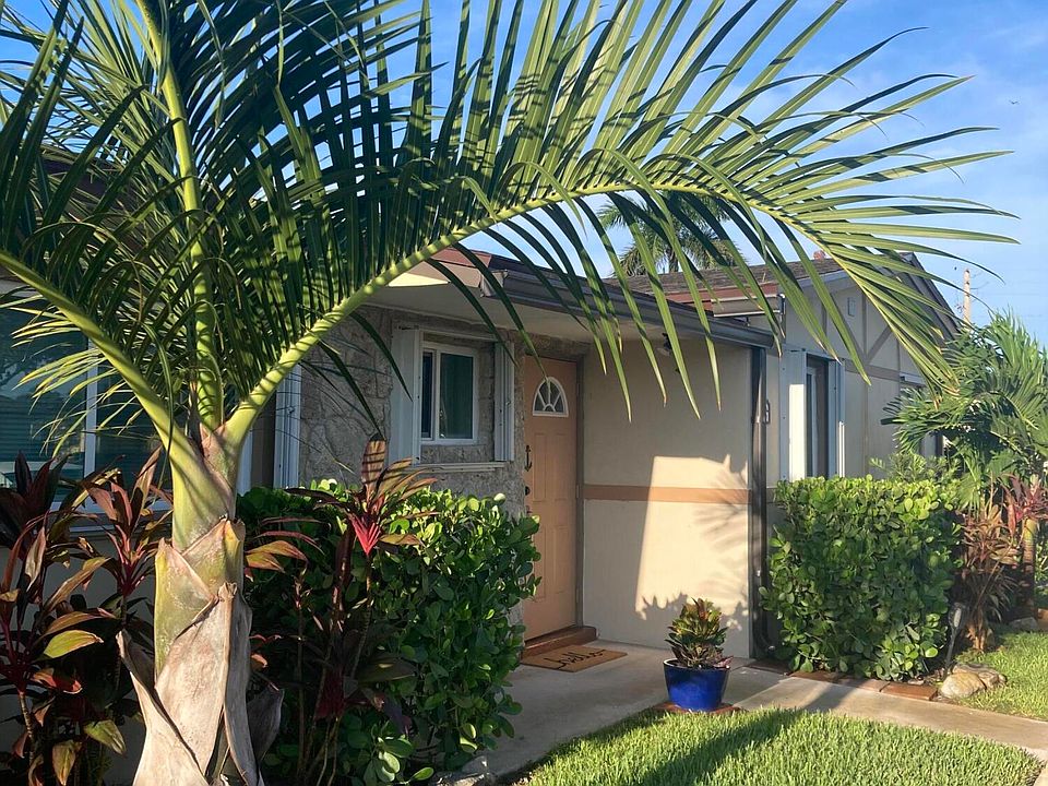 1st image of 2847 Ashley Drive W #G