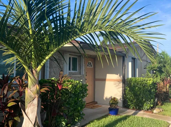 2847 Ashley Drive W #G, West Palm Beach, FL 33415