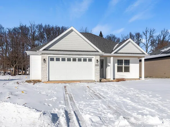 10209 Buckshire Ct, New Haven, IN 46774