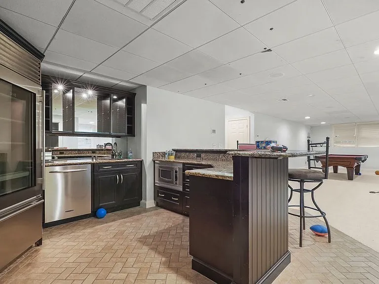12 Ronald C Meyer Dr — Photo 27