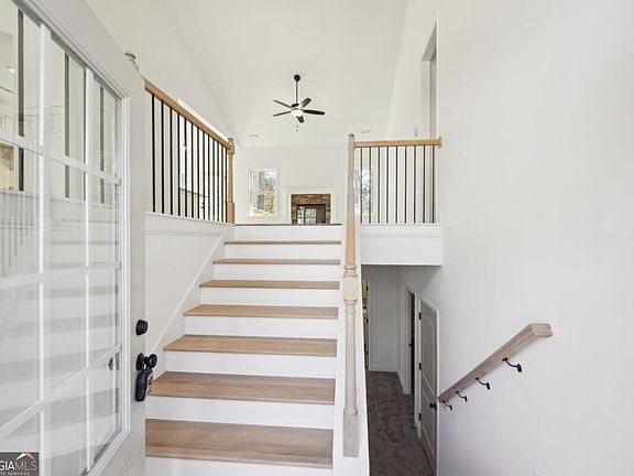 4th image of 365 Hampton Oaks Cir