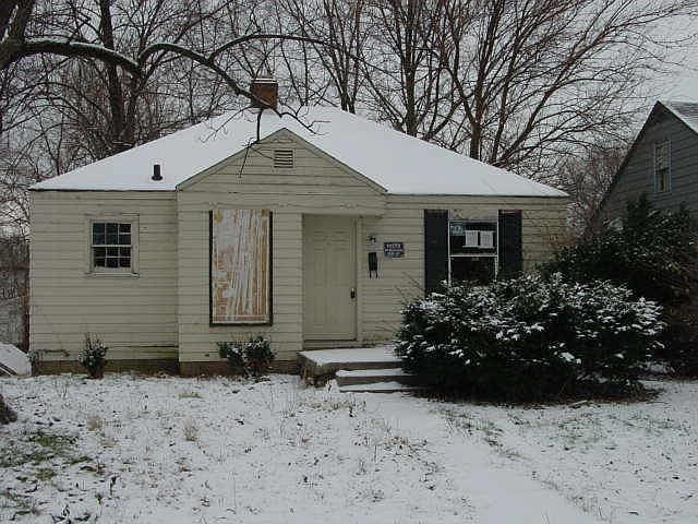 1st image of 3919 N Hillside Ave