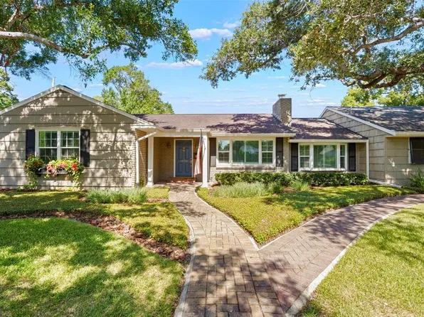 1035 S Sterling Ave, Tampa, FL 33629
