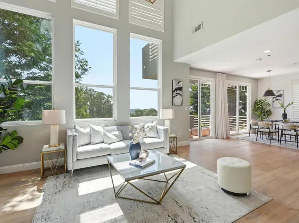 8265 Skyline Cir, Oakland, CA 94605