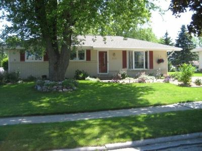 215 Barry Ave, Port Washington, WI, 53074