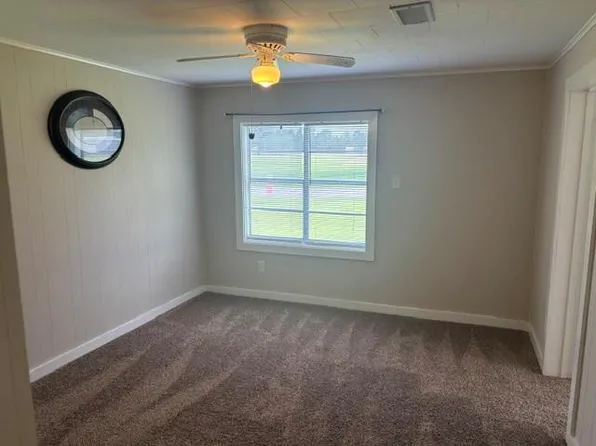 124 Kastanek Rd, Deville, LA 71328
