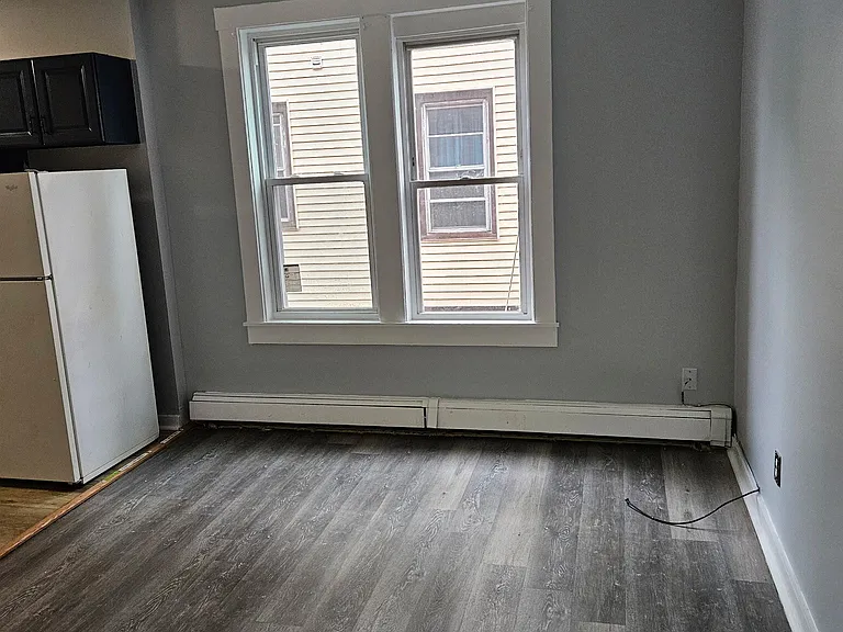 19-21 Whitmore St — Photo 11