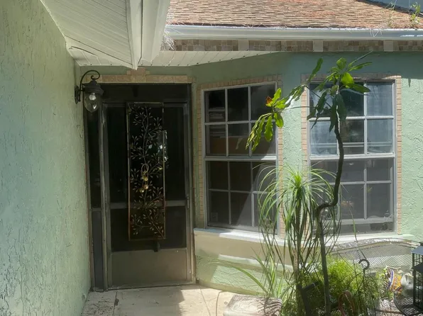 1485 SE Rivergreen Circle #17, Port St Lucie, FL 34952