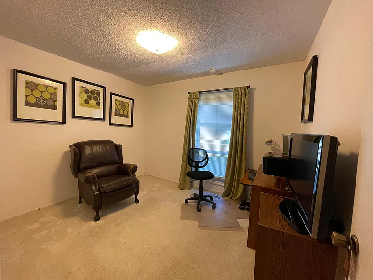 17983 Rosemar Ln — Photo 17