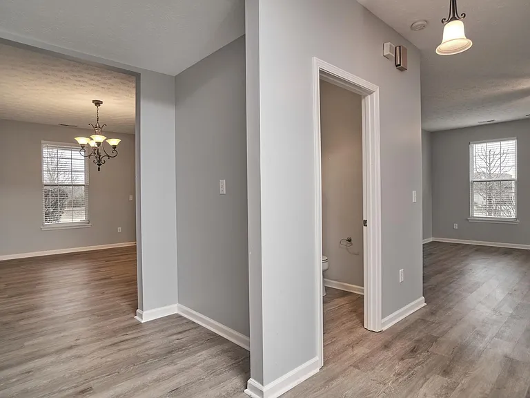 11080 McDowell Dr — Photo 11