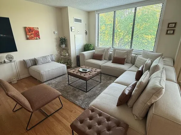 5225 Pooks Hill Rd APT 826N, Bethesda, MD 20814