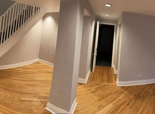 1120 W Newport Ave APT 1F, Chicago, IL 60657