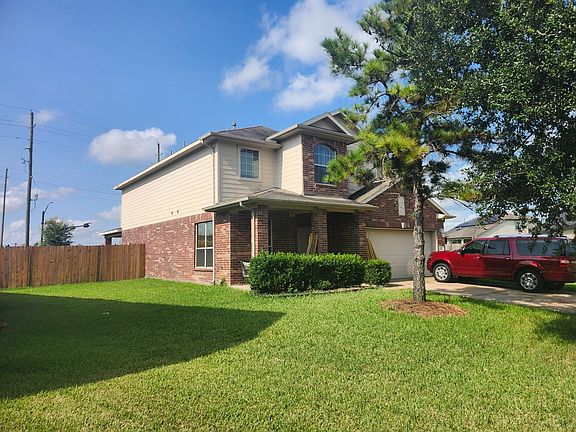 2nd image of 2302 Sunstone Place Dr
