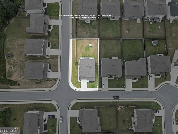 3rd image of 3477 Spruce Way SW