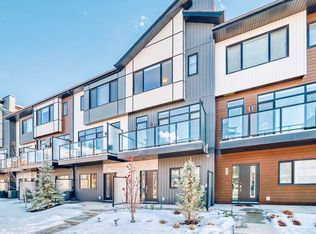 1719 Keene Cres SW, Edmonton, AB T6W4B6