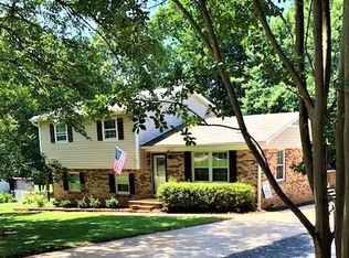 4213 Queensberry Rd, Gastonia, NC 28056