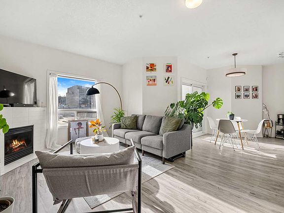 2nd image of 1514 11th St SW #2106