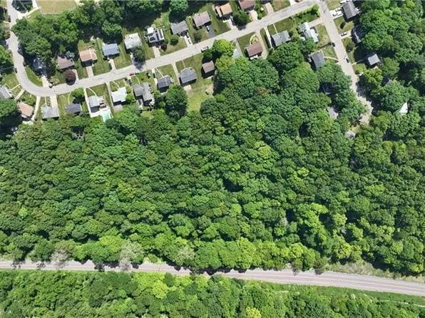 Gass Rd, Pittsburgh, PA 15229