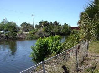 1300 5th Ave N, Naples, FL 34102