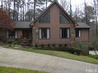 2608 N Falls Dr, Raleigh, NC 27615