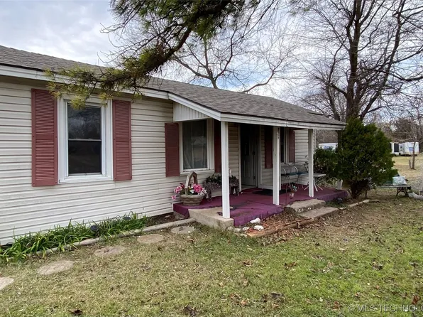 825 Harvey Rd, Ardmore, OK 73401