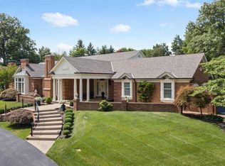 20 Woodbridge Manor Rd, Saint Louis, MO 63141