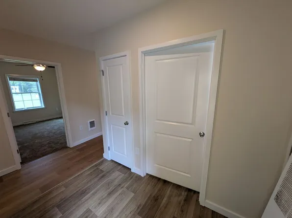 75 Ivan Dr, Barre, VT