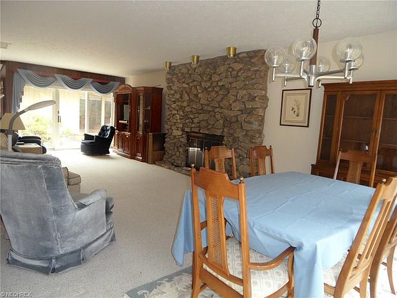 2nd image of 18330 Ledgeside Dr
