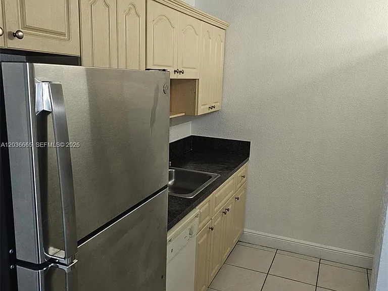 8200 SW 210th St #212 — Photo 10