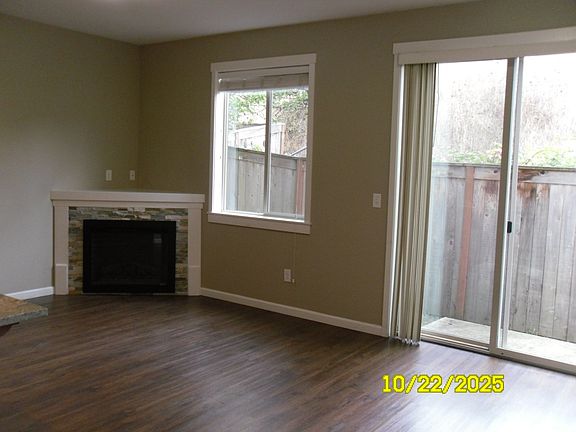 2nd image of 4300 NE 34th Cir