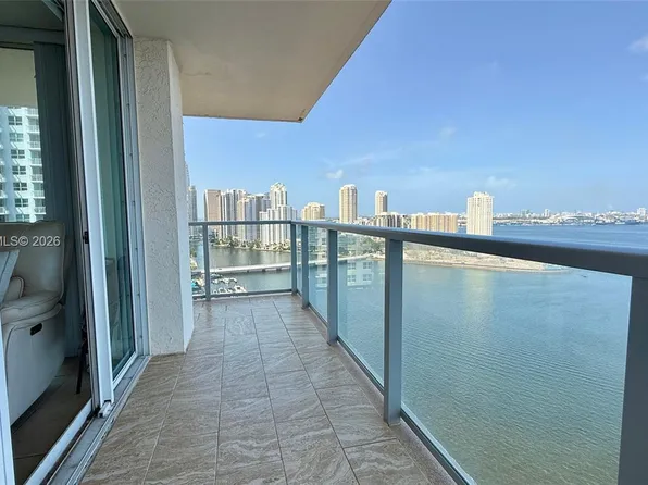 1155 Brickell Bay Dr APT 2310, Miami, FL 33131