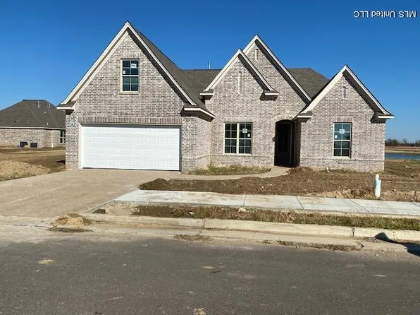 10568 Camilla Cir S, Lake Cormorant, MS 38641