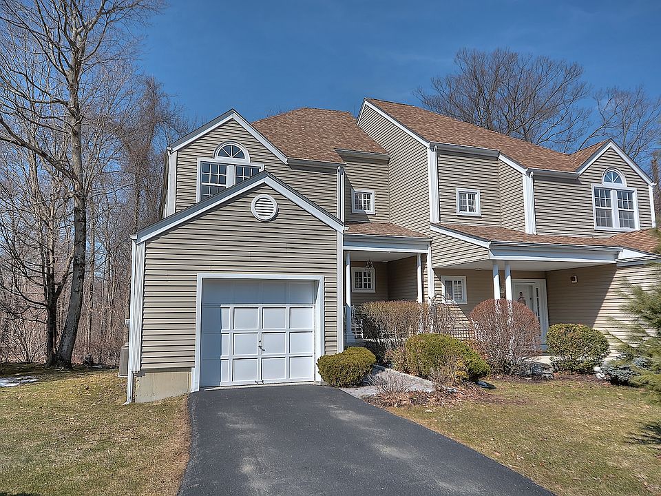 1st image of 229 Sandpiper Ct