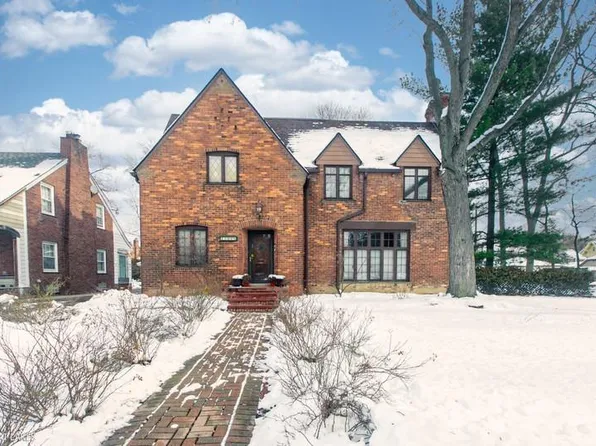 15908 Glastonbury Ave, Detroit, MI 48223