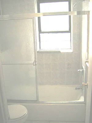 Rented by AWC Real Estate | media 12