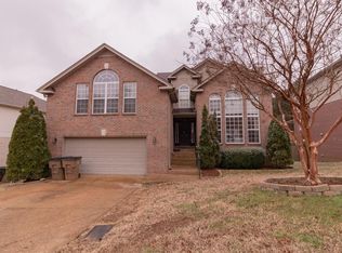 5429 Oak Chase Dr, Antioch, TN 37013
