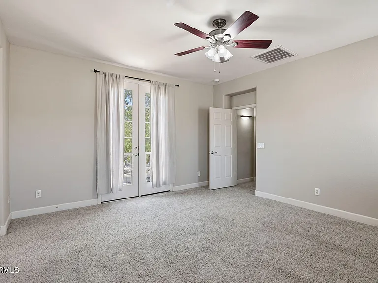 15372 W Dahlia Dr — Photo 5
