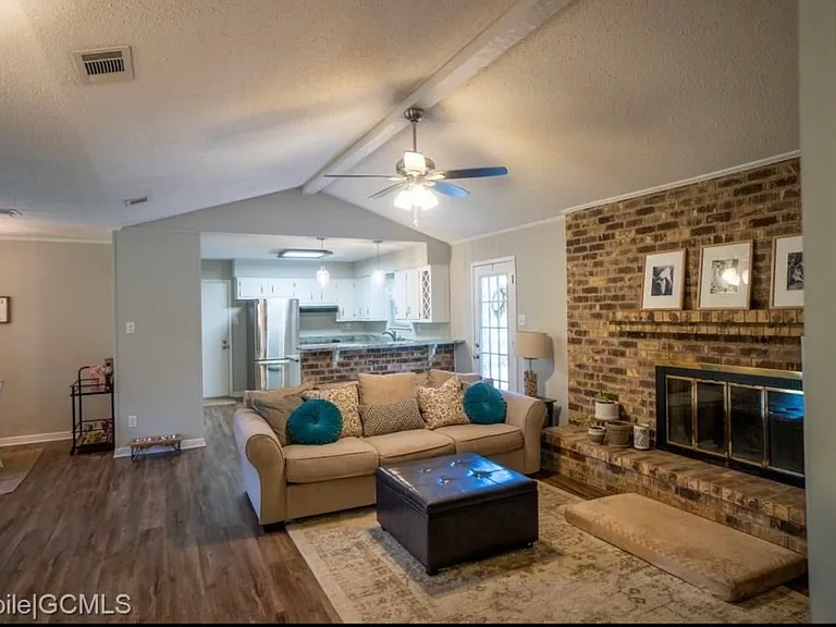 2605 Venaro Ct — Photo 5