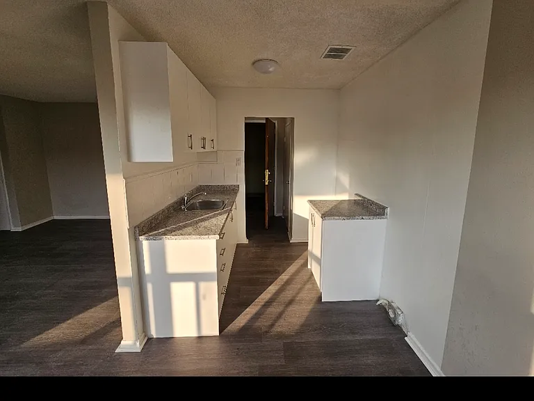 1491 Wilson Ave — Photo 12