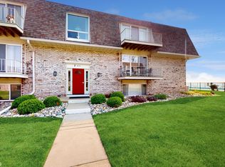 3620 Lakeshore Dr APT F6, Saint Joseph, MI