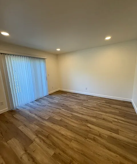 Union Manor — Photo 3