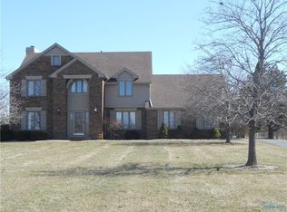 1115 S Wynn Rd, Oregon, OH 43616