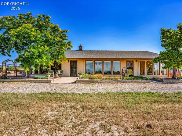 925 2nd St, Penrose, CO 81240