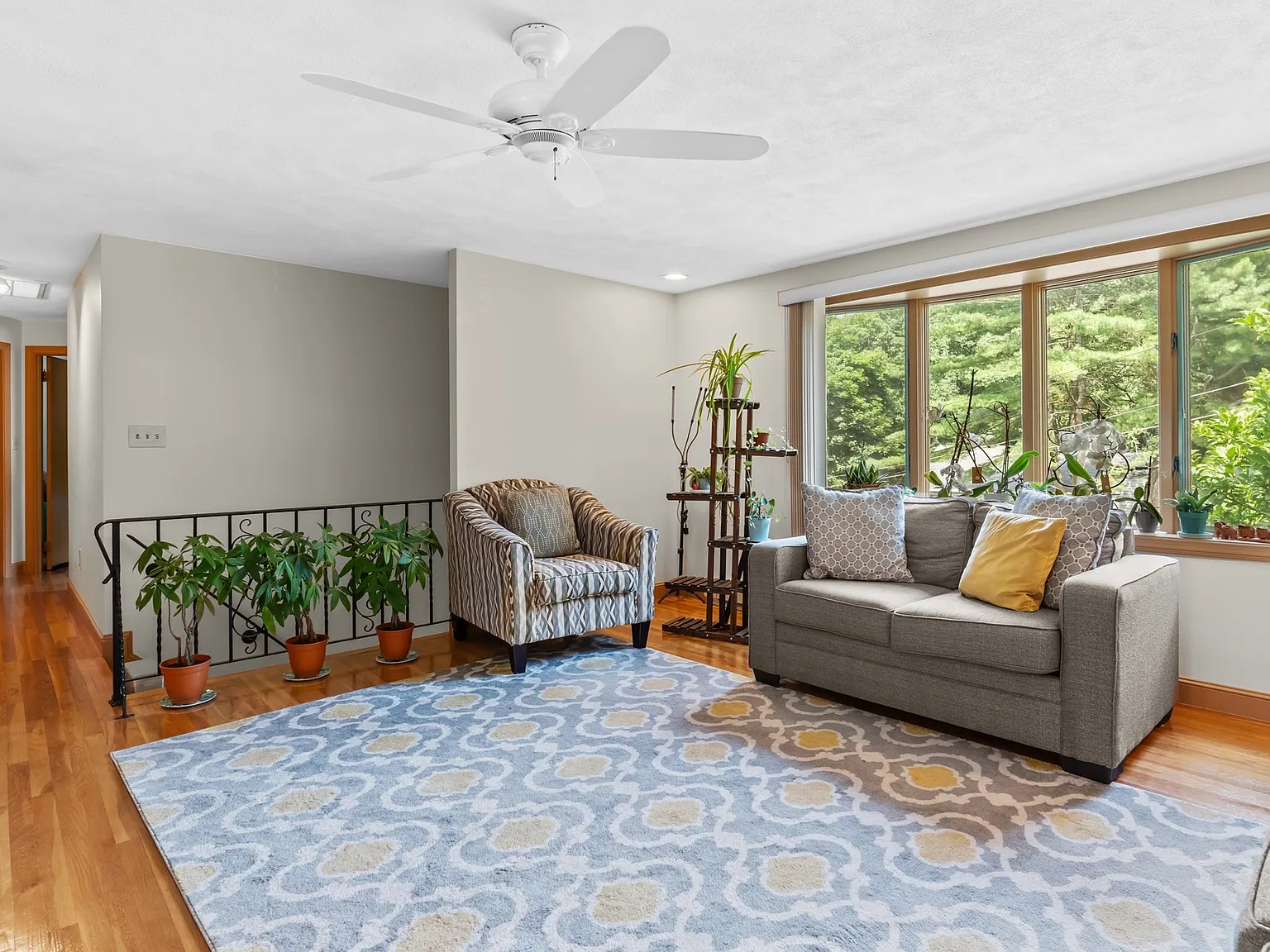 3 bed, 1636 sqft, $3,600 — Photo 2