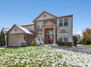 251 Tiger St, Bolingbrook, IL 60490