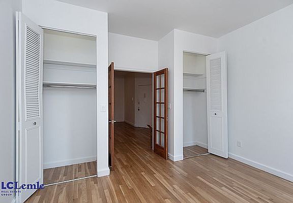 4th image of 1592 2nd Ave #5FN