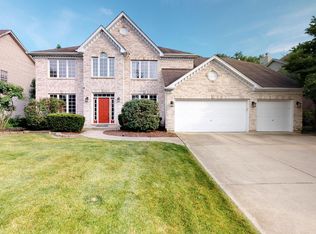 24W615 Eugenia Dr, Naperville, IL