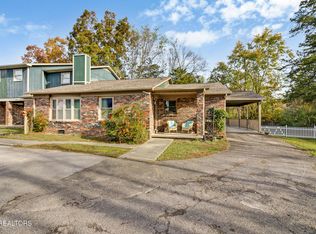 104 Hampshire Cir, Oak Ridge, TN 37830