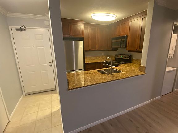 4th image of 3550 Lebon Dr Unit 6403