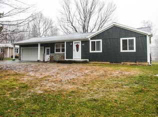 667 Beverly Dr, Webster, NY